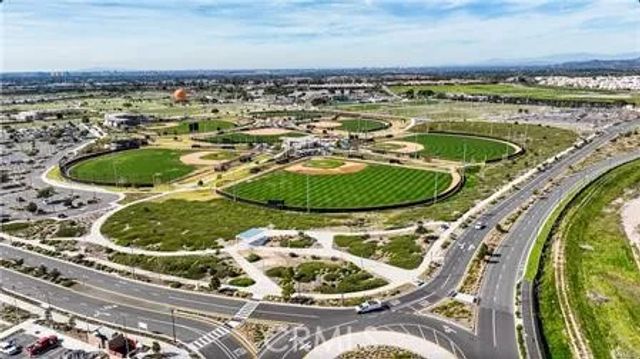 187 Biome 187, Irvine, CA 92618