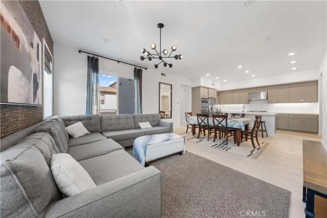 187 Biome 187, Irvine, CA 92618