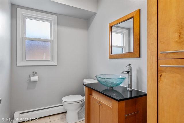 48 W Brentwood Drive, Palatine, IL 60074