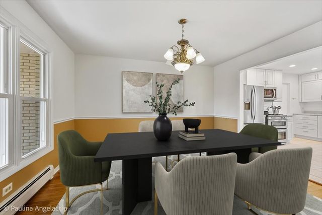 48 W Brentwood Drive, Palatine, IL 60074