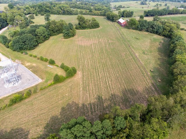 5127 Combs Ferry Road, Winchester, KY 40391