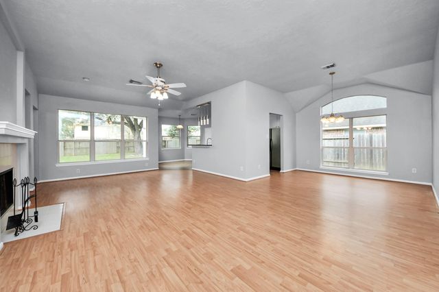 9711 Andrews Lane, Missouri City, TX 77459