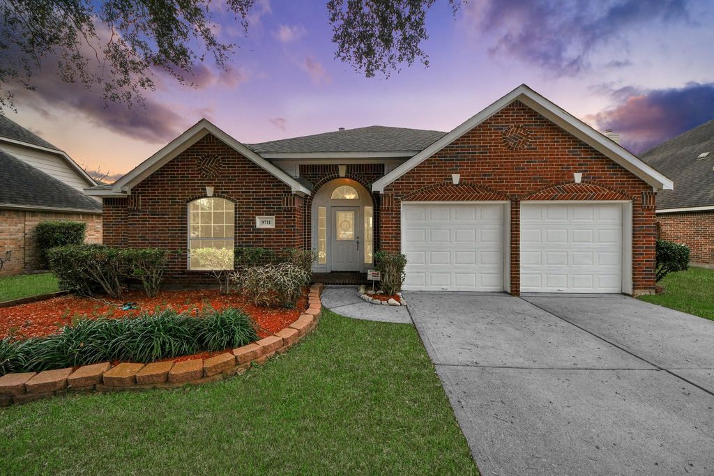 9711 Andrews Lane, Missouri City, TX 77459