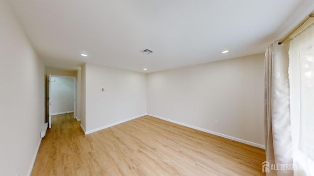 9-c Aspen Plaza, Monroe, NJ 08831