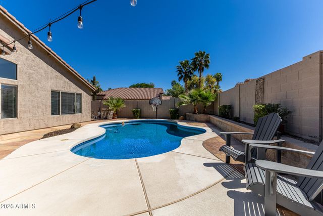 1021 W HEARNE Way, Gilbert, AZ 85233