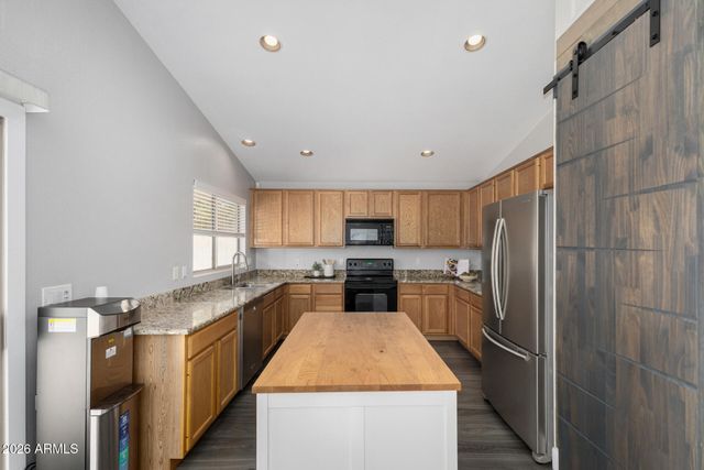 1021 W HEARNE Way, Gilbert, AZ 85233