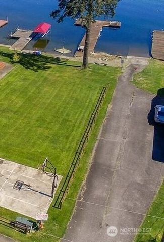 1430 NW 50th Street, Lake Goodwin, WA 98282