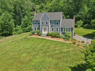 10 Sadler Road, Upton, MA 01568