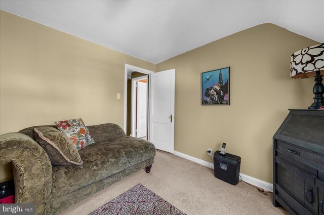 126 IVY ROCK LN, Havertown, PA 19083