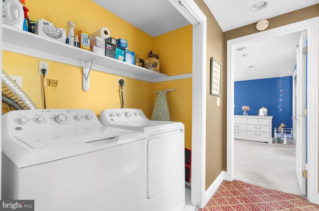 126 IVY ROCK LN, Havertown, PA 19083