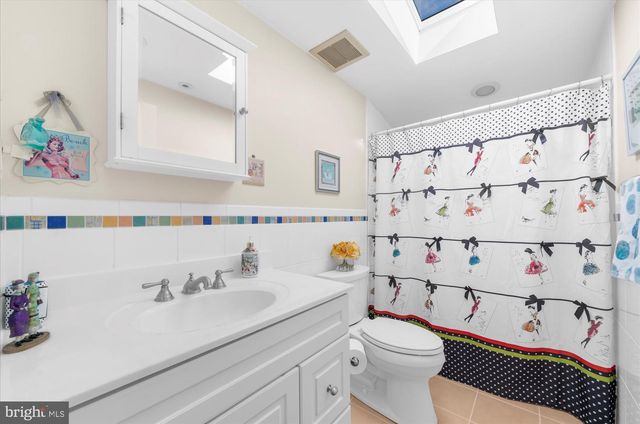 126 IVY ROCK LN, Havertown, PA 19083