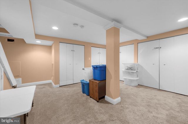 126 IVY ROCK LN, Havertown, PA 19083