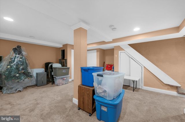 126 IVY ROCK LN, Havertown, PA 19083