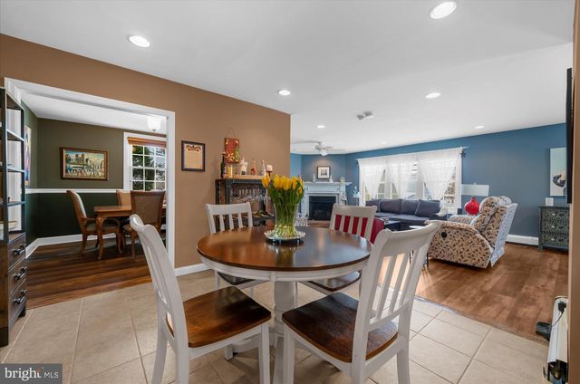 126 IVY ROCK LN, Havertown, PA 19083