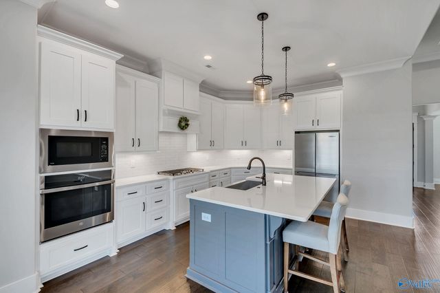 22723 Ansley Drive, Athens, AL 35613