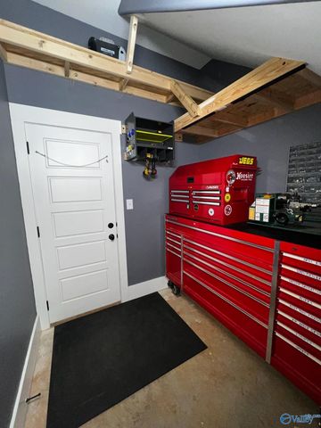 22723 Ansley Drive, Athens, AL 35613