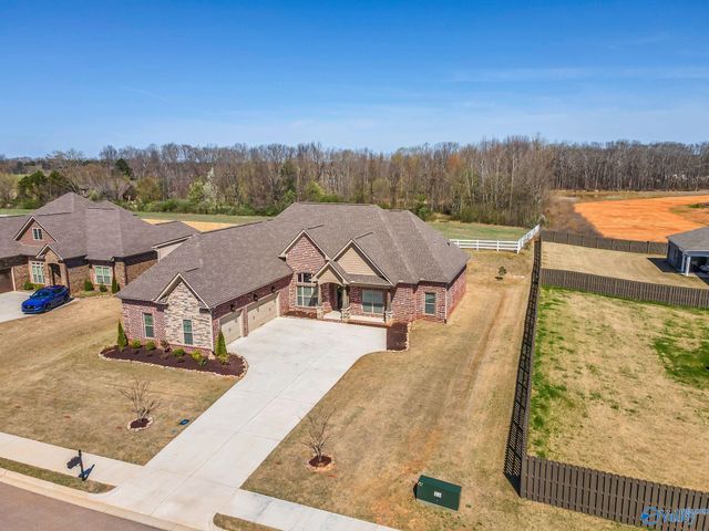 22723 Ansley Drive, Athens, AL 35613