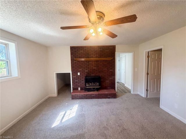 109 Briarcreek Drive, Winston-salem, NC 27107