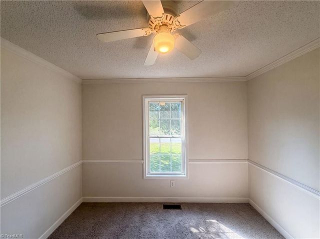 109 Briarcreek Drive, Winston-salem, NC 27107