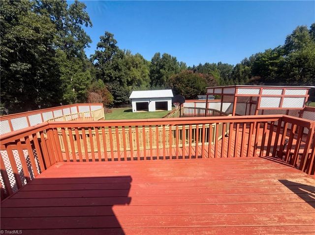 109 Briarcreek Drive, Winston-salem, NC 27107