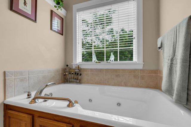 613 Regent Park Dr, Mount Juliet, TN 37122