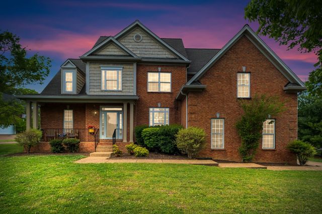 613 Regent Park Dr, Mount Juliet, TN 37122