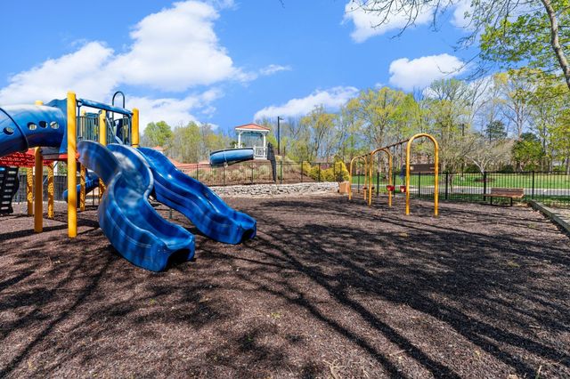 613 Regent Park Dr, Mount Juliet, TN 37122