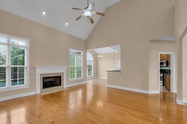 613 Regent Park Dr, Mount Juliet, TN 37122