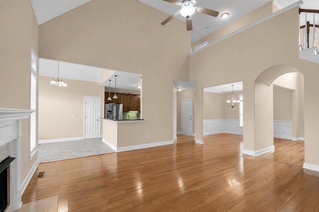 613 Regent Park Dr, Mount Juliet, TN 37122