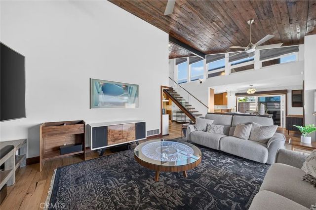 56 The Colonnade, Long Beach, CA 90803