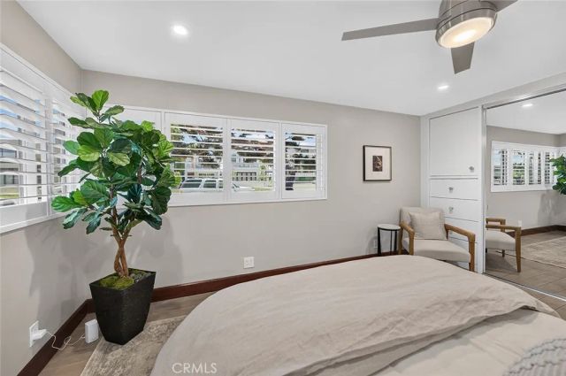 56 The Colonnade, Long Beach, CA 90803