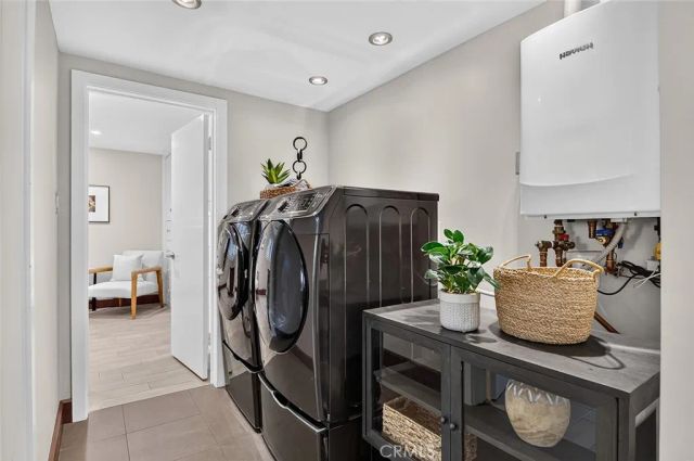 56 The Colonnade, Long Beach, CA 90803