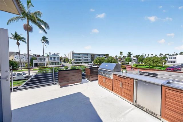 56 The Colonnade, Long Beach, CA 90803