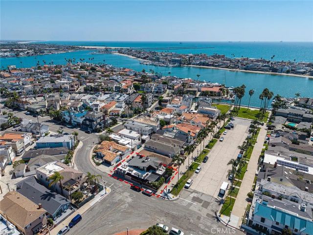 56 The Colonnade, Long Beach, CA 90803