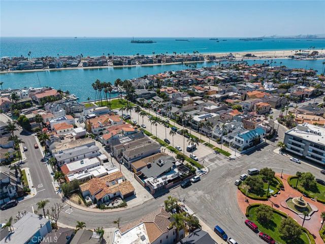 56 The Colonnade, Long Beach, CA 90803