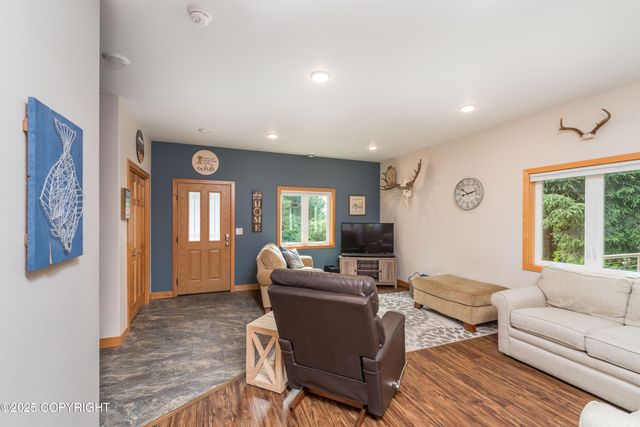 12101 Elderberry Lane, Ketchikan, AK 99901