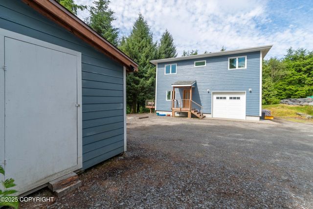 12101 Elderberry Lane, Ketchikan, AK 99901