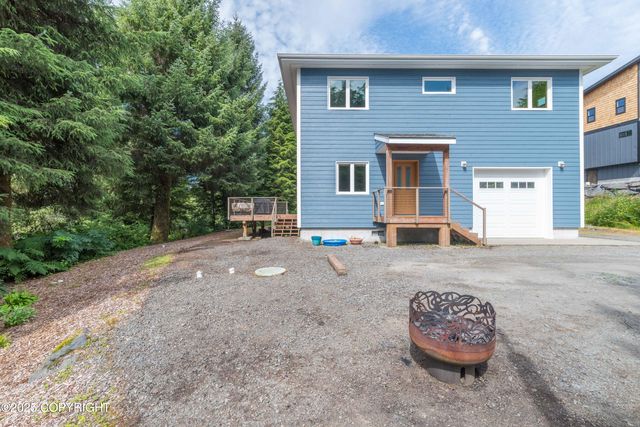12101 Elderberry Lane, Ketchikan, AK 99901