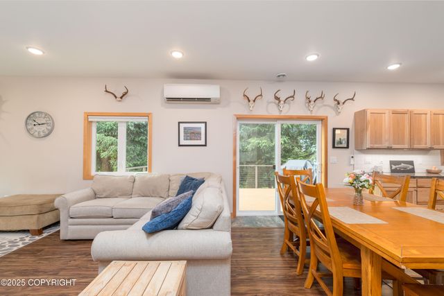 12101 Elderberry Lane, Ketchikan, AK 99901