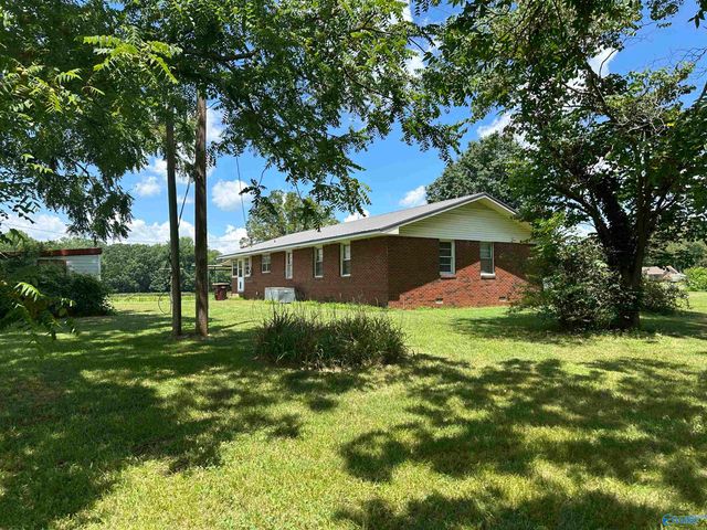 15648 Ham Road, Athens, AL 35611