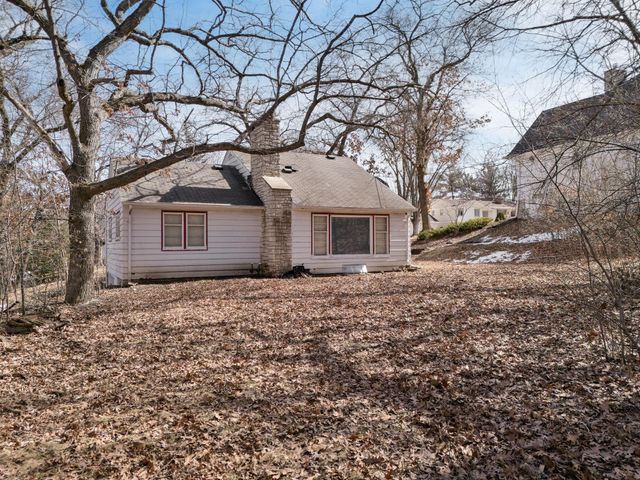 4500 Parkside Lane, Edina, MN 55436