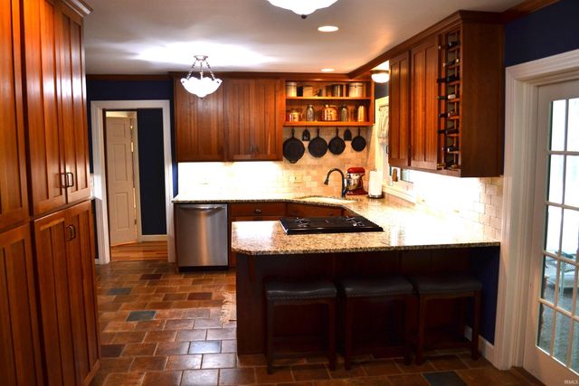 2342 S 300 E, Monticello, IN 47960