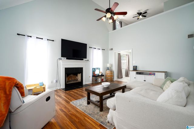 2048 PLANTATION PARKWAY, Moody, AL 35004