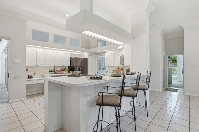 777 CATTAIL COURT NE, St Petersburg, FL 33703