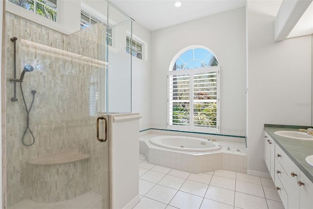 777 CATTAIL COURT NE, St Petersburg, FL 33703
