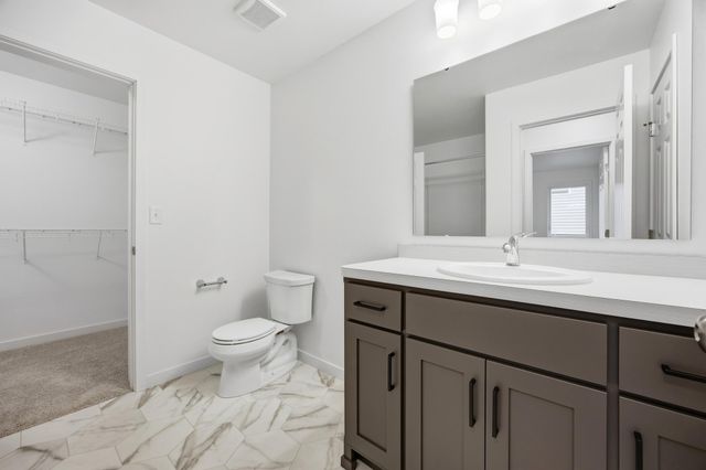 7007 Benji Lane, Horace, ND 58047