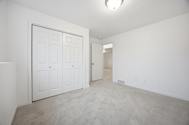 7007 Benji Lane, Horace, ND 58047