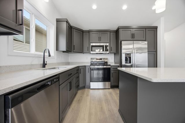 7007 Benji Lane, Horace, ND 58047