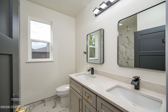 6119 N Radiant Dawn Circle, Wasilla, AK 99654