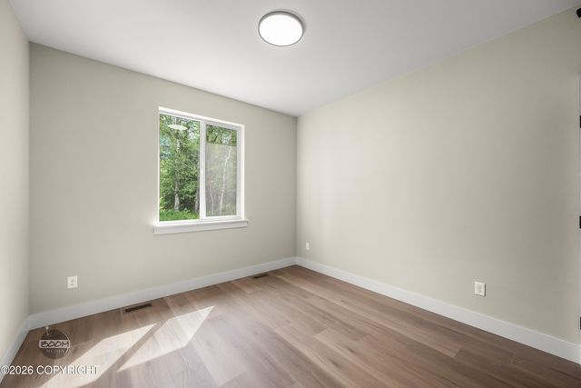 6119 N Radiant Dawn Circle, Wasilla, AK 99654